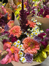 Charger l'image dans la galerie, Bouquet de fleurs coupées